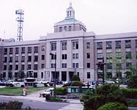 国松知事、２月県会で出馬表明へ ほか (2002年1月6日号)