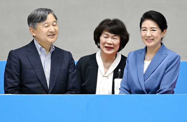 天皇、皇后両陛下「国スポ」湖国訪問