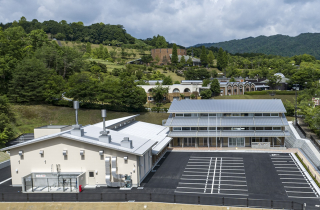 陶器と地場産業の新拠点