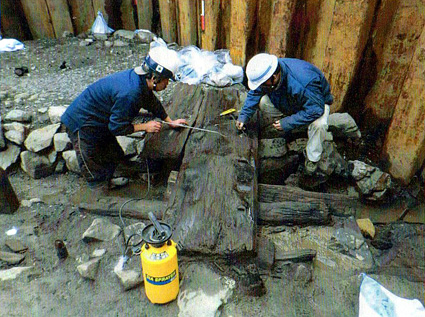 最古級の大型構造船部材出土