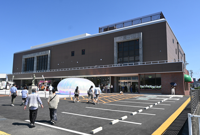 設備更新と近代化 文化会館リニューアル工事完成