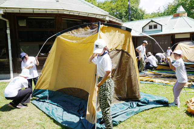 河川敷と堤防の除草作業 会発足から20年目の節目