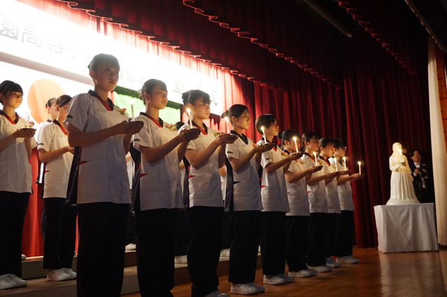 滋賀学園・看護科で初の宣誓式、決意新たに