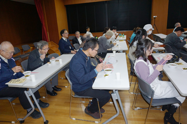 戦時食で平和の尊さ味わう