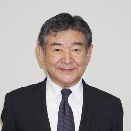 現新3人が激突、終盤戦へ