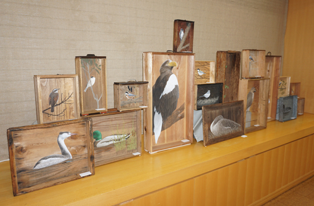 「ユカワ作品の水鳥に会いにいこう！」3月10日、湖東図書館