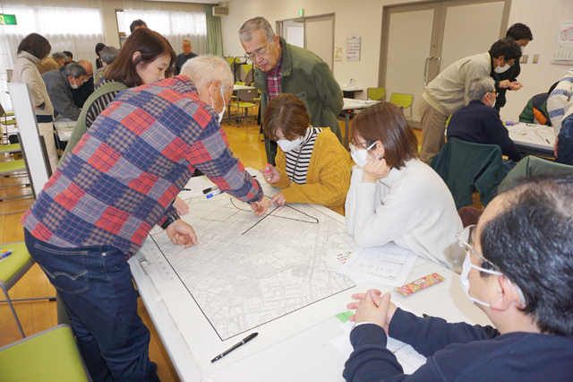 地震想定し住民が図上訓練