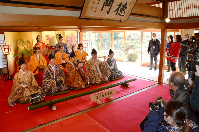 にんげんひな3年ぶり