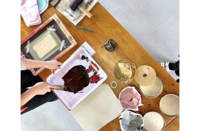 ガリ版のお店オープン　蒲生地区・三崎 尚子さん