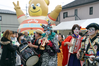 能登川駅前のえびす講
