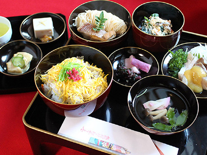 《特集》頑張ってます!地域おこし協力隊員 歴史文化と食のメニュー