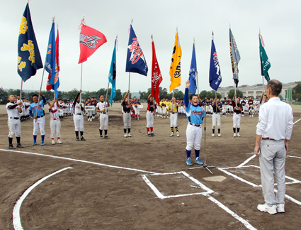 頂上めざし4強が激突　あす決勝　長山運動公園Ｇ