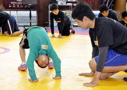 子ども対象のレスリング体験教室