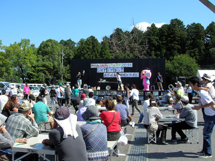 笑顔の花を咲かせよう！あゆみふれあいフェスタ2015