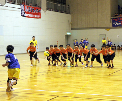 県内外の24チームが白熱戦