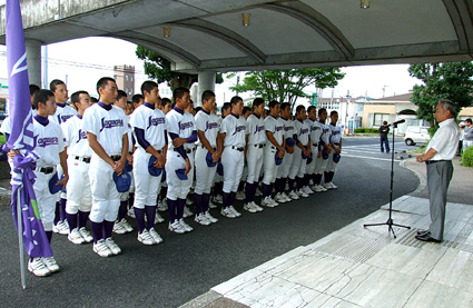 勝利願い壮行会　頑張れ！竜王ジャガース