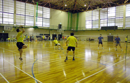 友好親善の幅が広がる 市職員同士のスポーツ交流