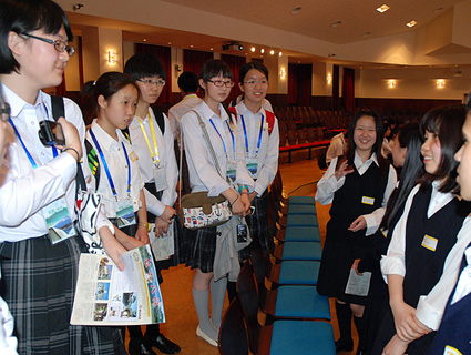 北京第四中学校生が近江兄弟社高校を訪問