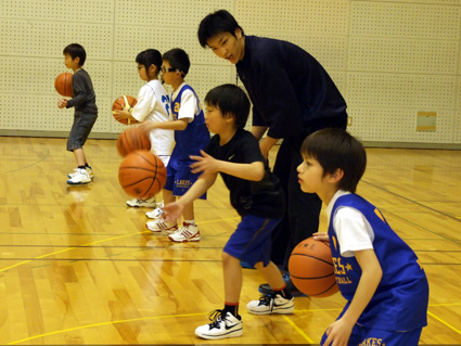子どもたちの成長に合わせた指導「バスケスクール東近江校」