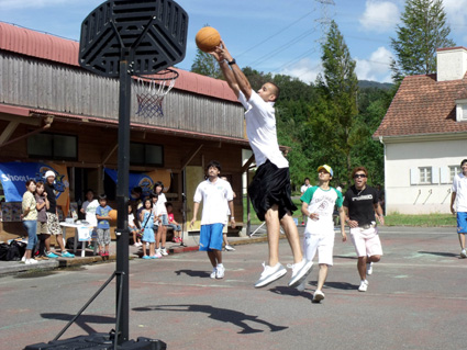 「むっちゃでっかいな」ブルーメの丘でスポーツイベント