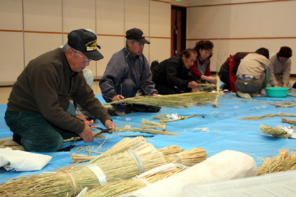 迎春準備に！手作りしめ縄