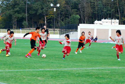リブラ五個荘ＦＣが連覇 第15回 少年サッカー大会