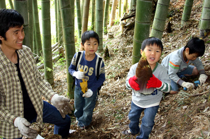 第４回親子タケノコ掘り大会