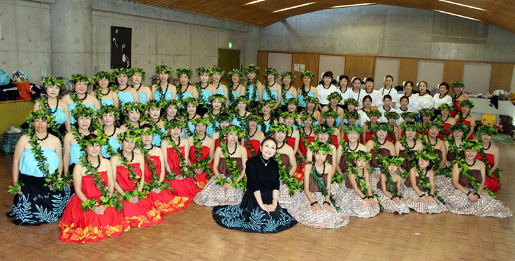 ホアピリ関西滋賀校 フラの魅力を発表