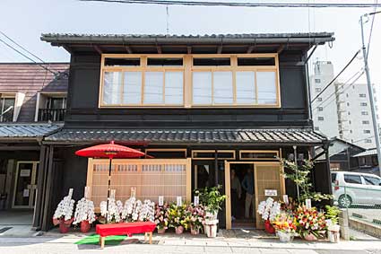 “商店街ホテル”今月、グランドオープン