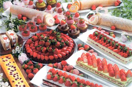 旬のいちごスイーツビュッフェ「ストロベリーフェア」開催中