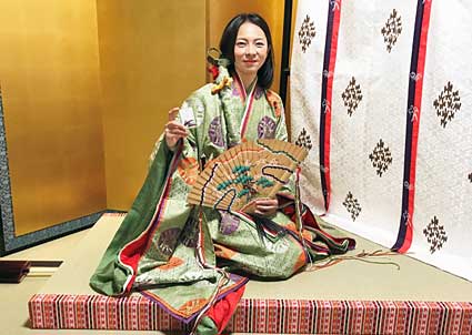 びわ湖大津プリンスホテル 十二単体験プラン