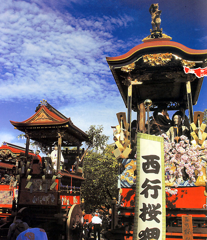 豪華絢爛な大津祭