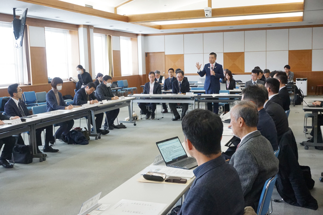 「交通税」のあり方議論が本格化