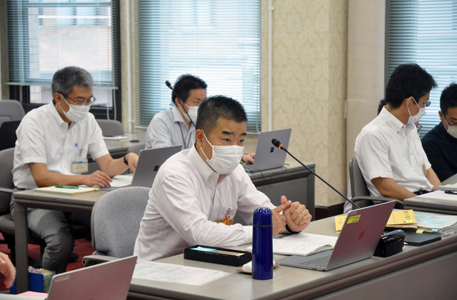 県議会　知事と各会派の政策協議実施