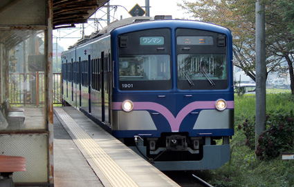 近江鉄道、信楽高原鐵道で行く 秋の工場見学ツアー