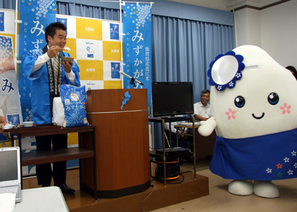 近江米「みずかがみ」ＰＲへ