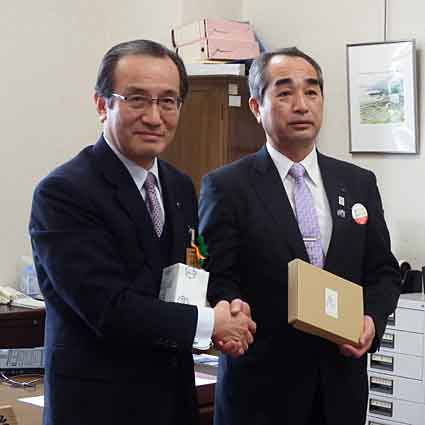 福島県の畠副知事　支援への謝意伝える