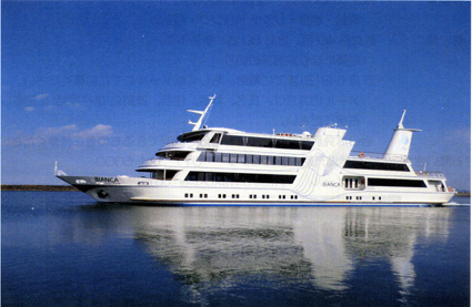 5月12日にビアンカ船上で