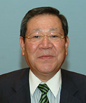 民主党政権の「新しい日本」奥村展三総務委員長が語る