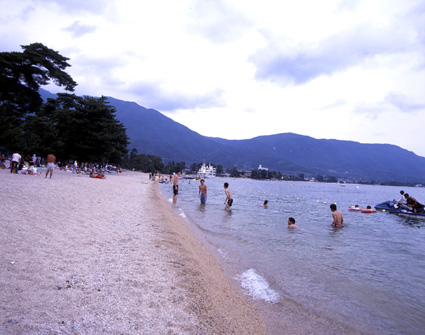 水質良好が3カ所!!今年度の水浴場の水質調査結果