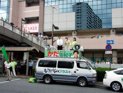 嘉田氏 劇場型イメージ戦略が奏功 記者座談会で知事選を振り返る