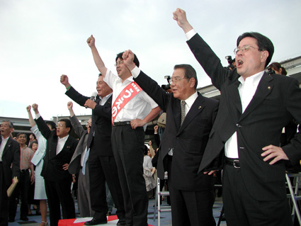 自民に緊急提言「“自民再建選挙区”として大手術を断行せよ」