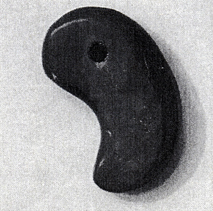 イベント会場で展示中の勾玉盗まれる 県教委　盗難の経緯を検証