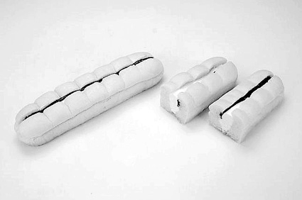 今年も発売、県産いちご使用 セブンイレブン「いちごちぎりパン」