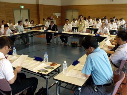 原発事業者と安全協定締結へ 県の要望書案　市町長が疑問の声