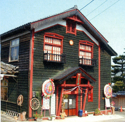 「文化で滋賀を元気に！賞」余呉べんがら座の横山義淳氏に