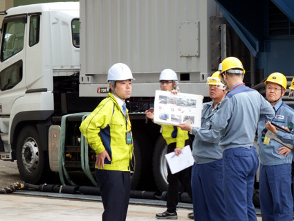原発再稼働、防災課題多く 三日月知事が就任後初の視察