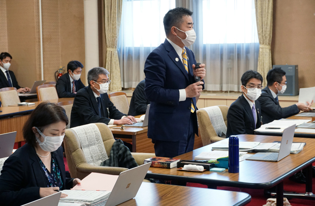 県議会　知事と各会派との政策協議会