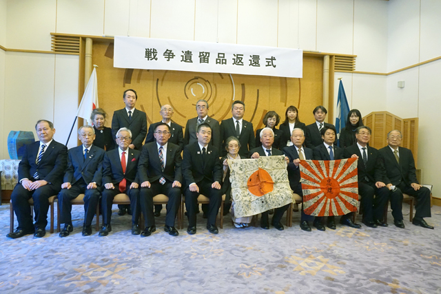 戦争遺留品、古里に戻る