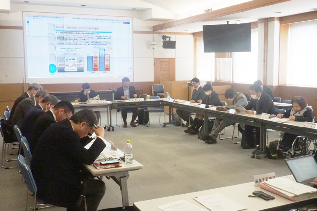 「交通税」の在り方へ意見続出